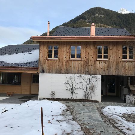Au Pre Des Chevaux Château-d'Oex Exterior foto